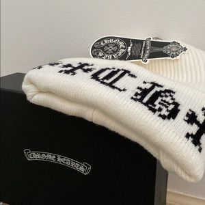 NWT Chrome Hearts beanie
